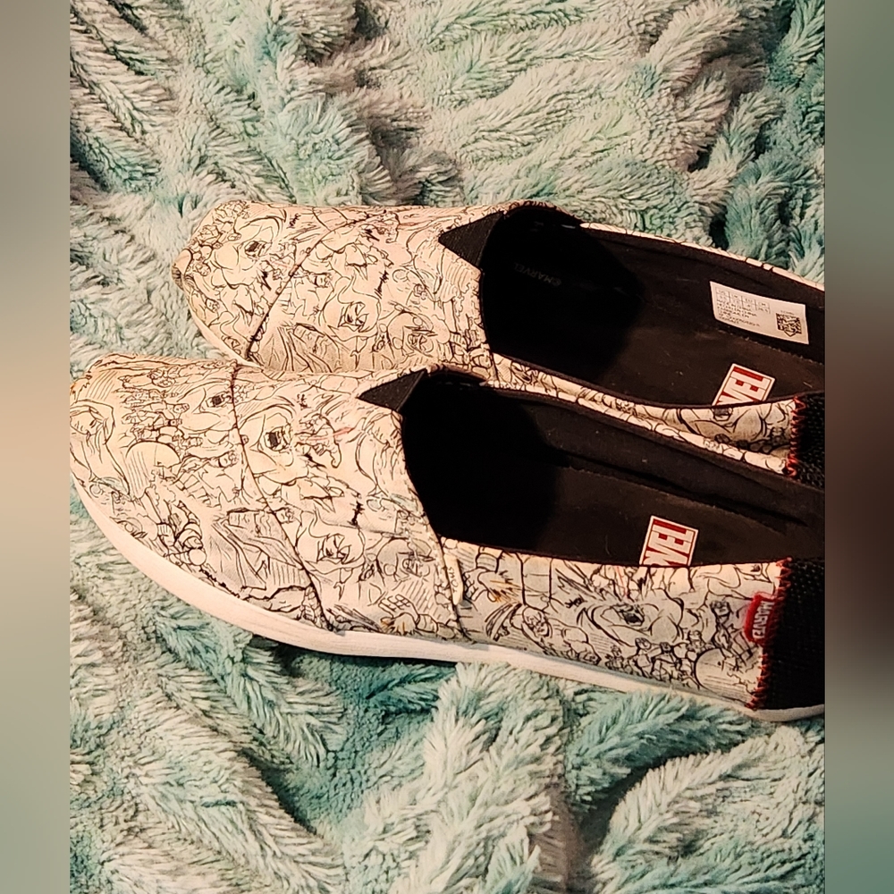 Toms X Marvel Concept Art Printed Classics 7 Wm Sz 9.5 - Picture 3 of 14